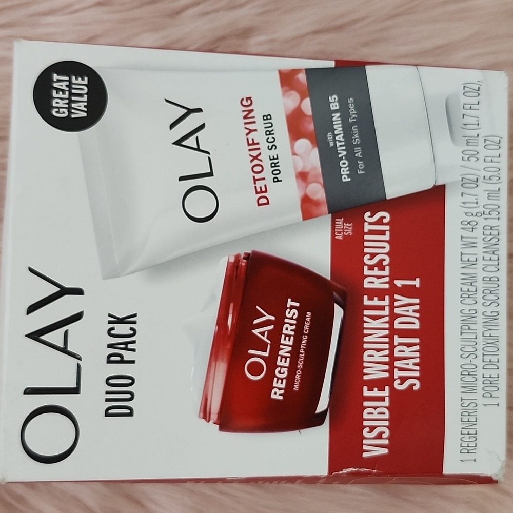Brand New OLAY DUO PACK W/MICRO-SCULPTING CREAM & SCRUB CLEANSER